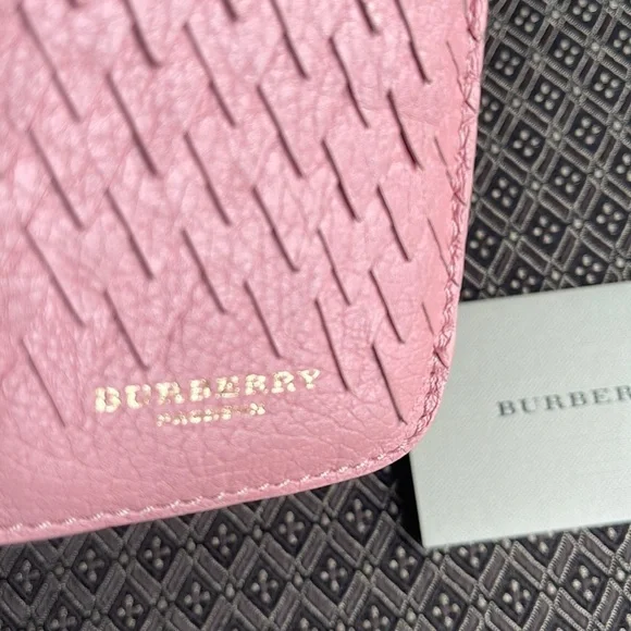 BURBERRY LIKE NEW CARD HOLDER POUCH PINK LEATHER - Picture 4 of 8